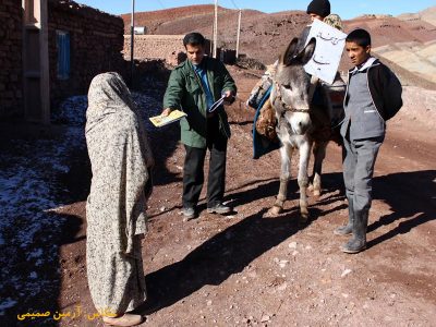 دوست دارم اگر برنده شدم یک کتابخانه سیار برای بچه های مناطق محروم تهیه کنم